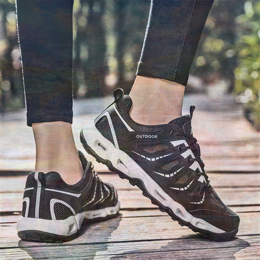 Sumer Round Tip Silver Sneaker - Women Formal Wear Shop 评论和价格